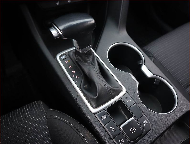 Kia Sportage (2021) Black Edition 1.6 T-GDI, 4X4 - fotka 12 z 17