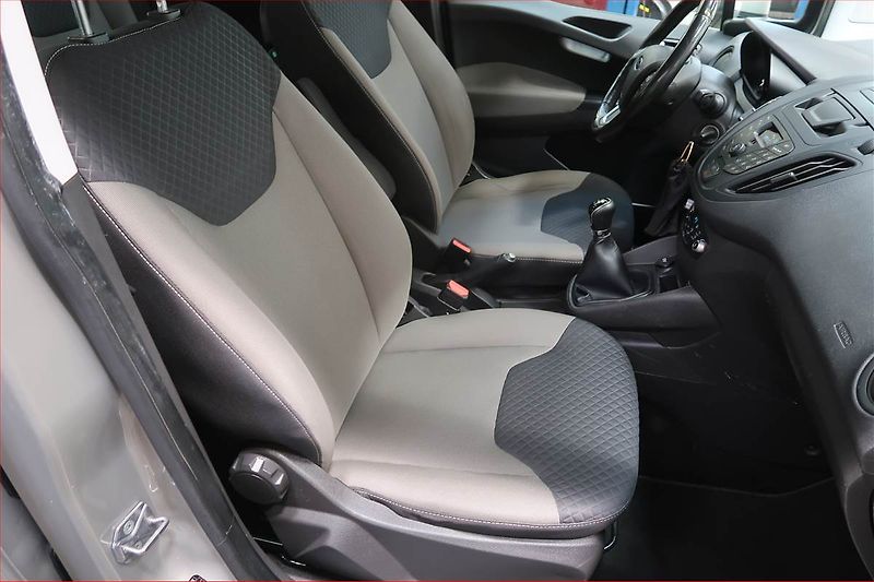 Ford Tourneo Courier (2018) Trend 1.0 EcoBoost, 5Míst, ČR - fotka 9 z 16