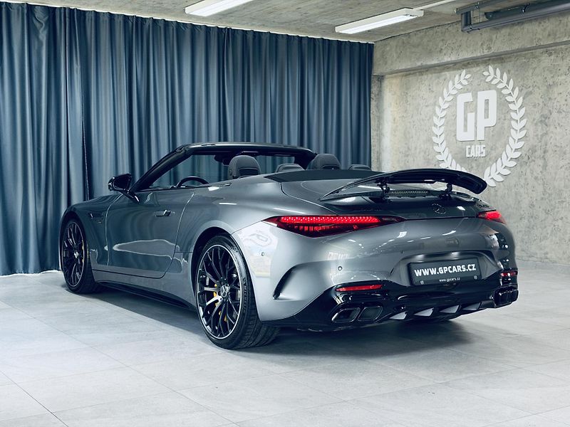 Mercedes-Benz SL (2024) AMG SL 63 4M+ Roadster Záruka - fotka 10 z 36