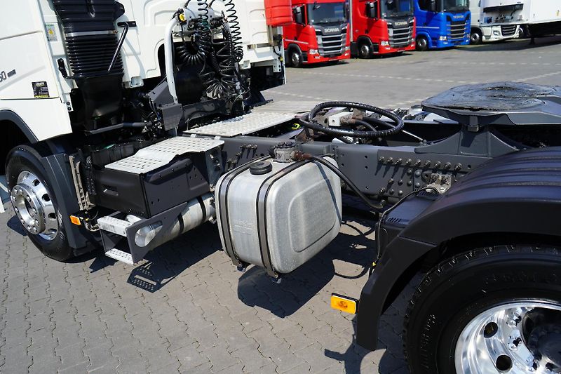 Volvo FM (2022) 460 / E 6 / ACC / PEŁNY ADR /  - fotka 10 z 47