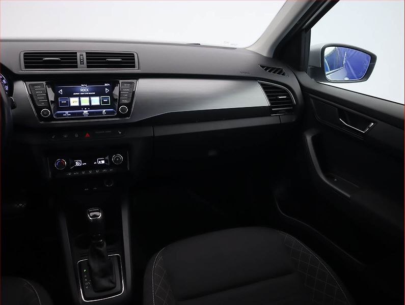 Škoda Fabia (2017) Style 1.0 TSI, Automat - fotka 8 z 22