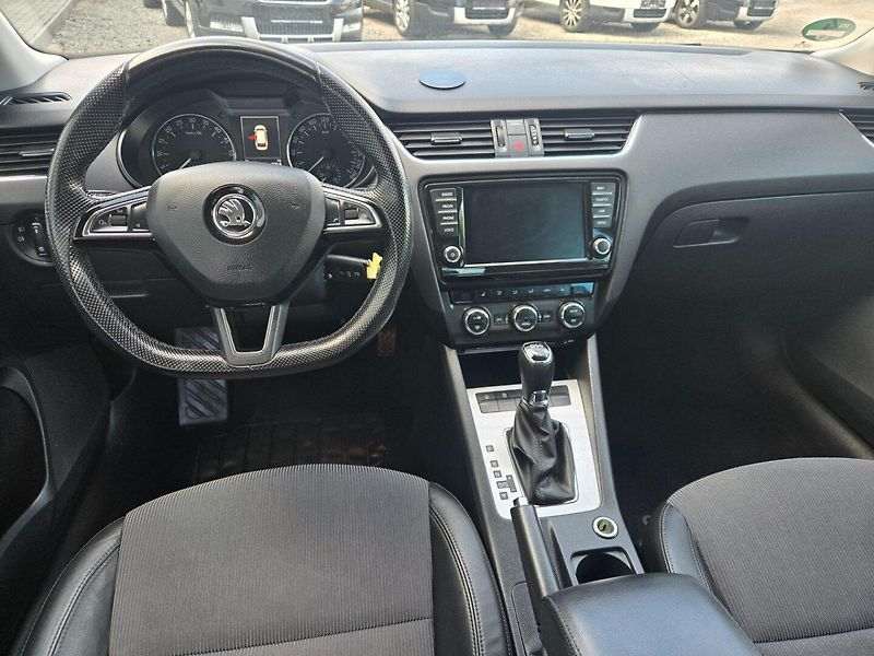 Škoda Octavia (2017) 2.0 TDI DSG, Navi - fotka 13 z 29
