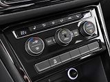 Volkswagen Touran 1,4 TSI Highline CZ Aut.klima - náhled 26