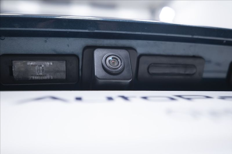 Peugeot 5008 1,2 PT KAMERA VÝHŘEV 7 MÍST ČR - fotka 35 z 36