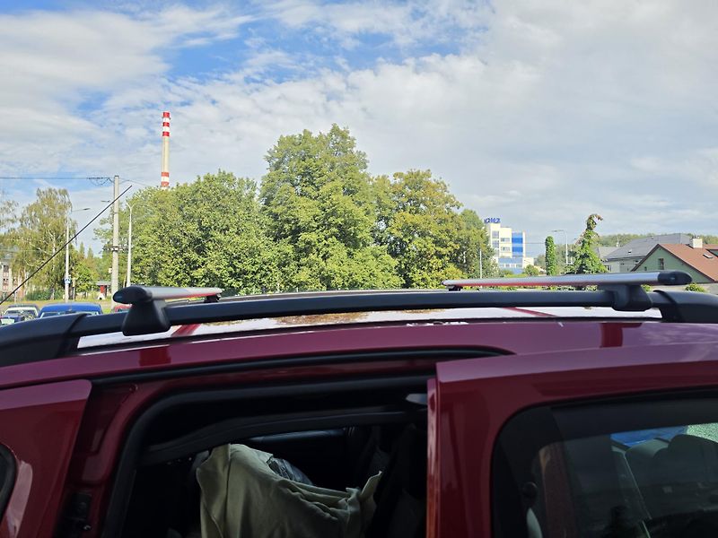 Citroën Berlingo 1.6 HDI 7MIST TZ  - fotka 10 z 27