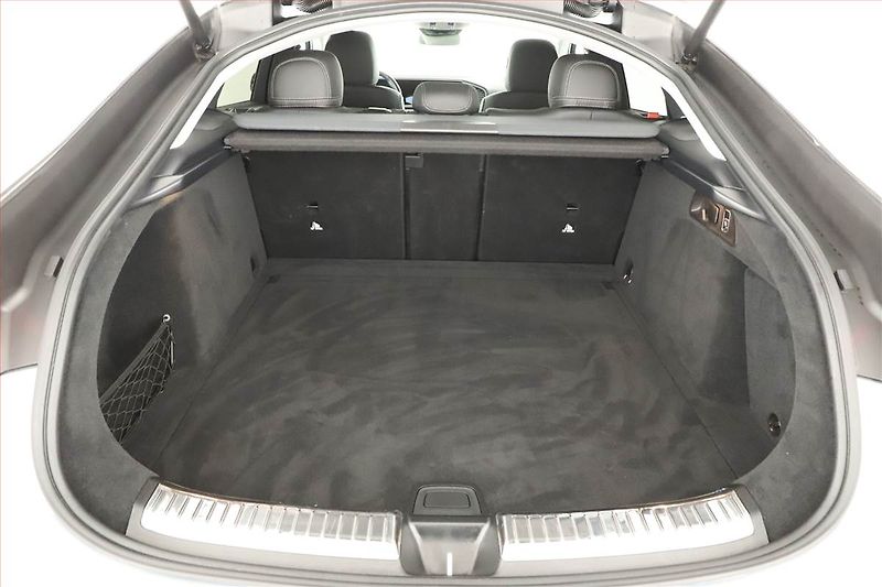 Mercedes-Benz GLE (2024) 300 d 4MATIC, Vzduch, Tažné - fotka 11 z 30