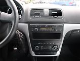 Škoda Yeti (2011) 2.0 TDI, Serv.kniha, Tempomat - náhled 12