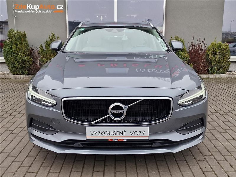 Volvo V90 2.0 D4 Momentum Pro,ČR,1.Maj. - fotka 4 z 50