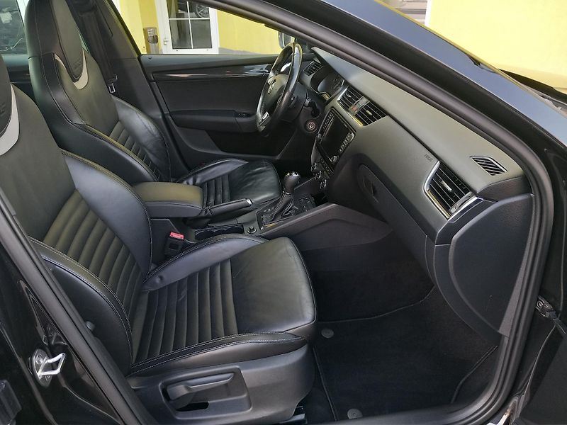Škoda Octavia (2016) 2,0TDi 135kw RS 4x4  DSG NAVI  - fotka 22 z 48
