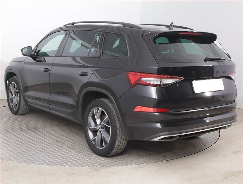 Škoda Kodiaq (2022) Sportline 1.5 TSI - fotka 4 z 18