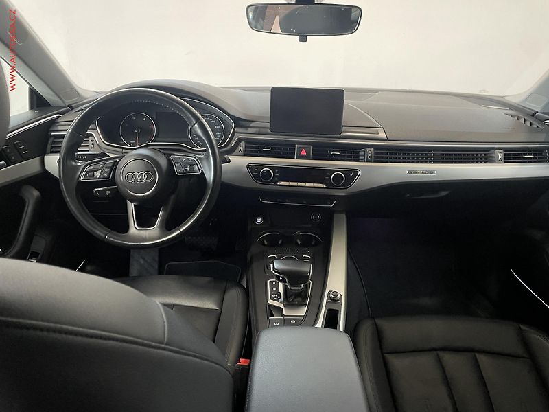 Audi A5 (2017) 2.0TDi Quattro, ČR, AT, navi - fotka 8 z 18