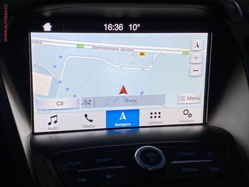 Ford Kuga (2018) 2.0 TDCi 4x4, Titanium, AT - fotka 16 z 17
