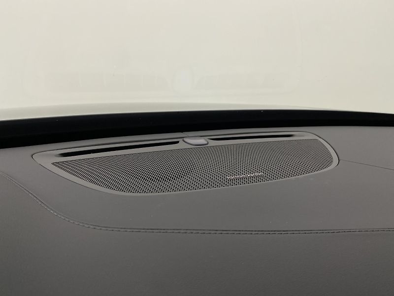 Volvo XC90 (2026) B5 AWD AUT BLACK EDITION PLUS  - fotka 33 z 71