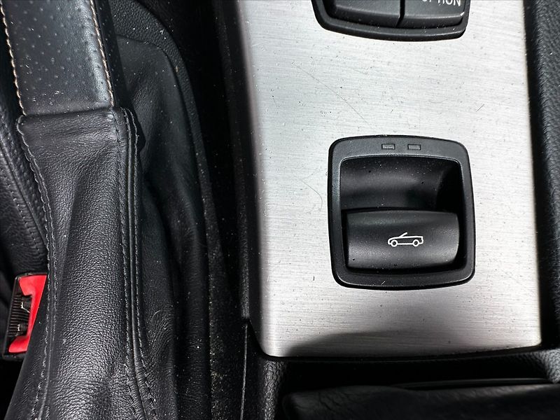 BMW Řada 3 325d kabrio, automat - fotka 37 z 46