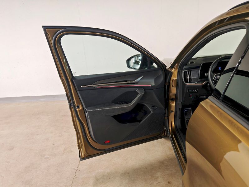 Škoda Kodiaq (2025) iV 1.5 TSI 150 kW DSG Sportlin - fotka 22 z 34