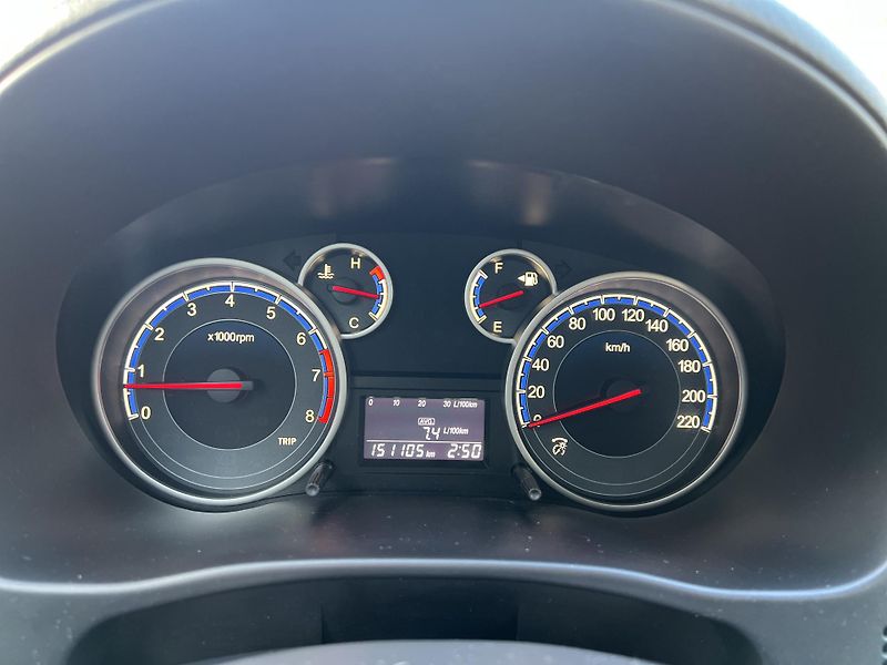 Suzuki SX4 1.6i 4x4 NAVI KLIMATIZACE ALU - fotka 12 z 32