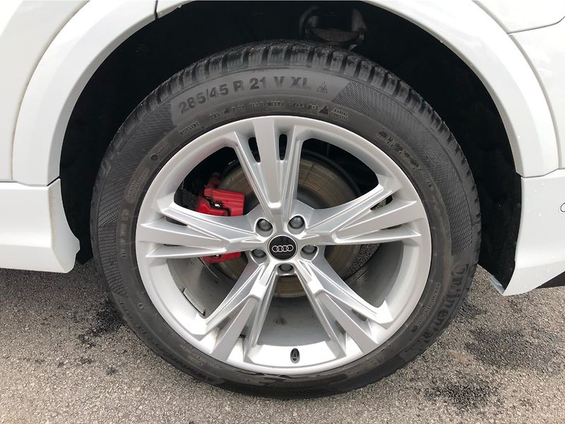 Audi Q8 3,0 - fotka 14 z 30