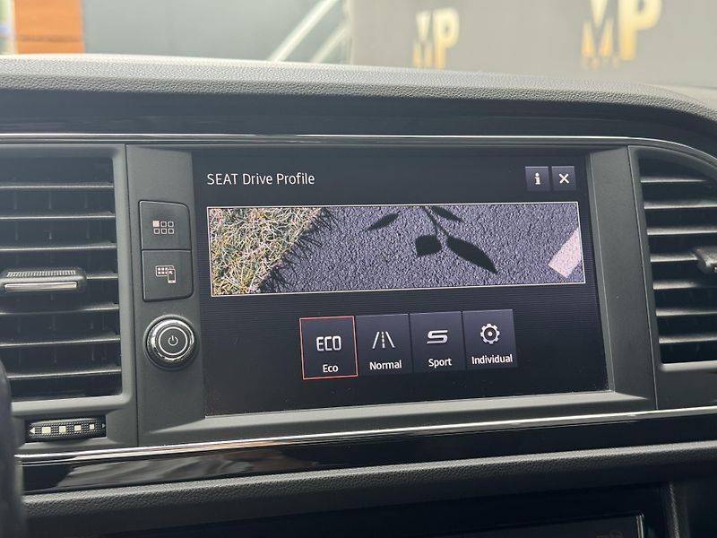 Seat Leon (2019) 1.5TSi MAN FR, 1.MAJ, FullLed - fotka 36 z 47