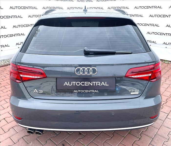 Audi A3 1,4 tsi S-line 110kw S-tronic - fotka 5 z 25