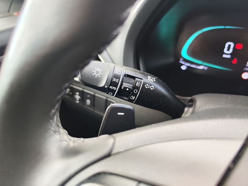 Hyundai i30 1.5 T-GDI/103kW Smart DCT - fotka 23 z 30
