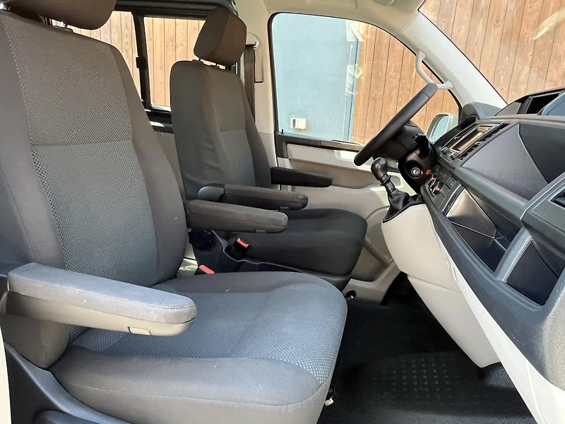 Volkswagen Transporter (2020) T6 2,0TDi 4MOTION uzávěr.difer - fotka 18 z 24
