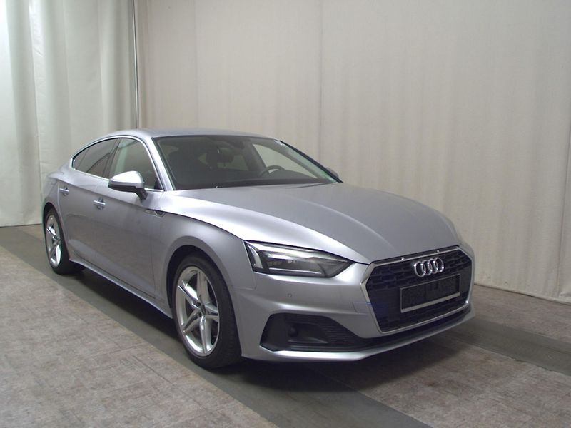 Audi A5 40TFSI LED Ad.Temp Kam Asisten - fotka 2 z 11