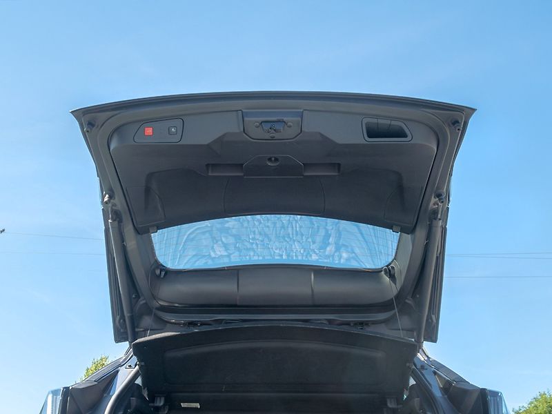 Peugeot 3008 (2021) ČR 1.2T 96KW LED – CEBIA - fotka 48 z 57