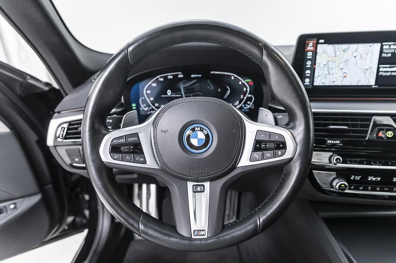 BMW Řada 5 545e xDrive Msport*1.majitel - fotka 7 z 38