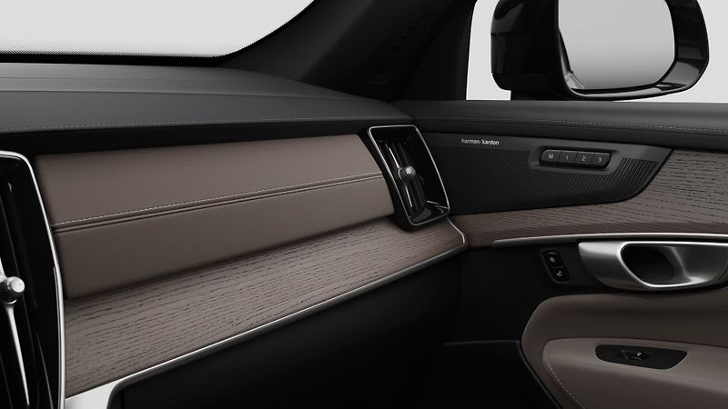 Volvo XC90 (2026) Plus, vzudch.pod.,406k, AWD, A - fotka 10 z 11