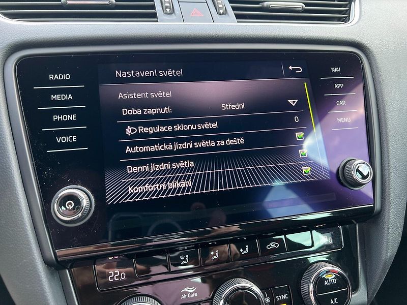 Škoda Octavia (2020) 1.5TSI 110kW Sportline! DSG! - fotka 28 z 34