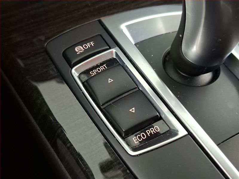 BMW X3 (2016) xDrive20d, 4X4, Automat - fotka 17 z 24
