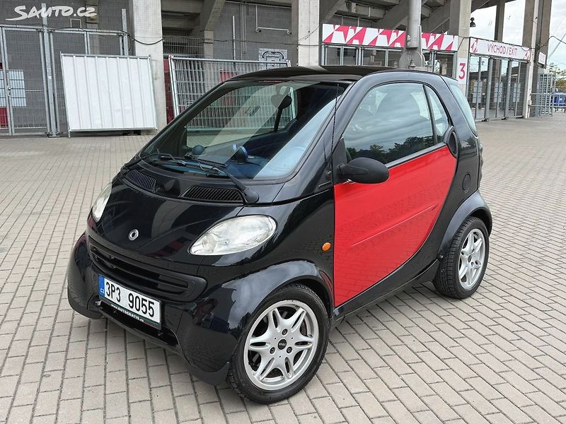 Smart Fortwo (2000) 0.6i, 40kw Automat - fotka 1 z 14