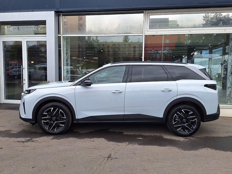 Peugeot 5008 (2026) BUSINESS Hybrid 145 e-DCS6 - fotka 3 z 22