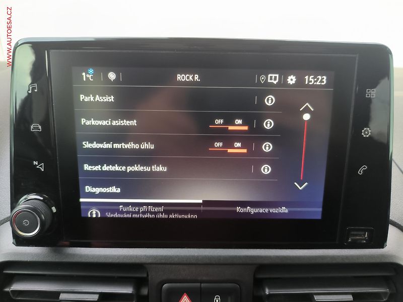Opel Combo (2019) 1.5CDTi, Life, navi, panor - fotka 12 z 25
