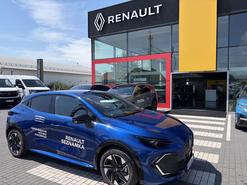 Renault Clio Techno full hybrid 160 - fotka 2 z 8