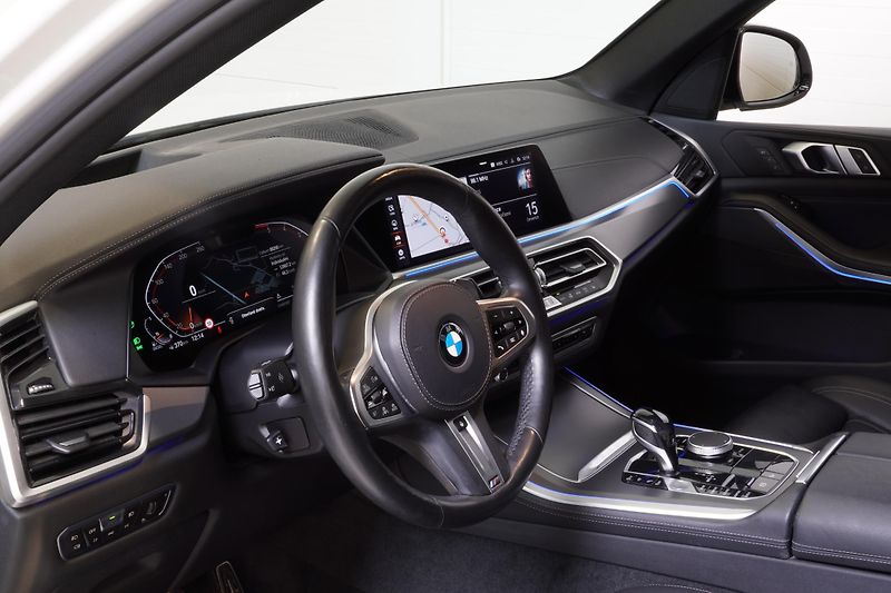 BMW X5 Xdrive30d,M-paket,DPH,HUD - fotka 15 z 42
