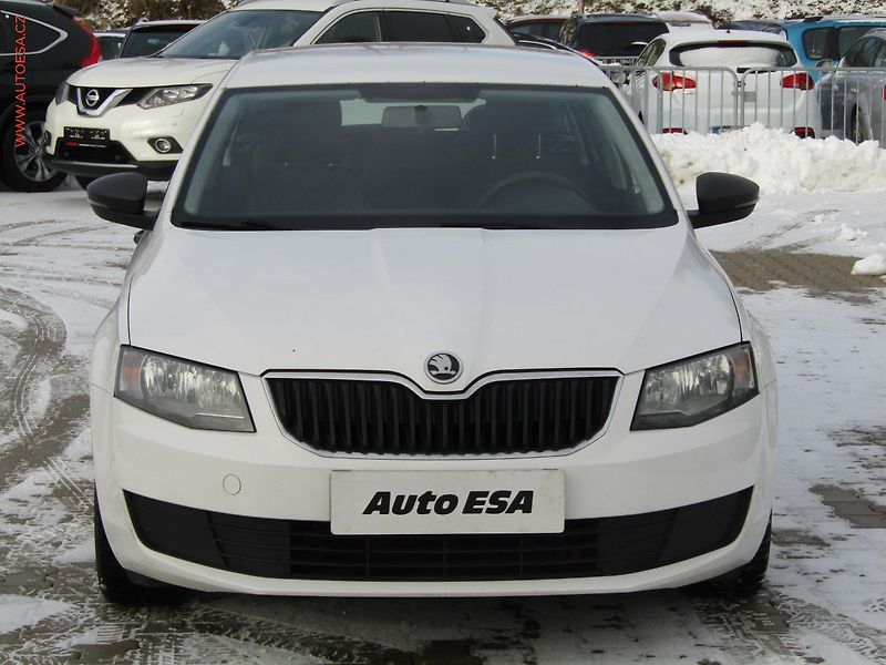 Škoda Octavia (2013) 1.6TDi, 2.maj,ČR, AC, STK10 - fotka 2 z 14