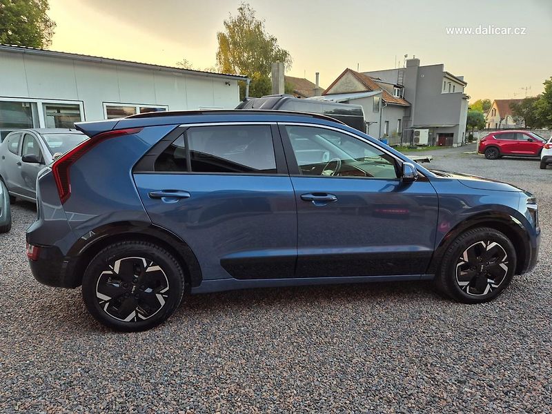 Kia e-Niro (2023) EV 150KW Inspiration Kamera - fotka 15 z 55