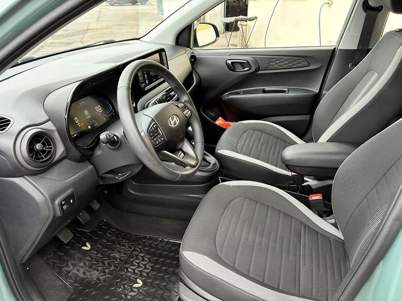 Hyundai i10 1.0 i 46kW GO! - fotka 10 z 21