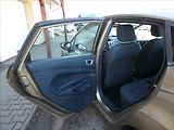 Ford Fiesta 1,2 i 60kW 2x kola, klima - náhled 15