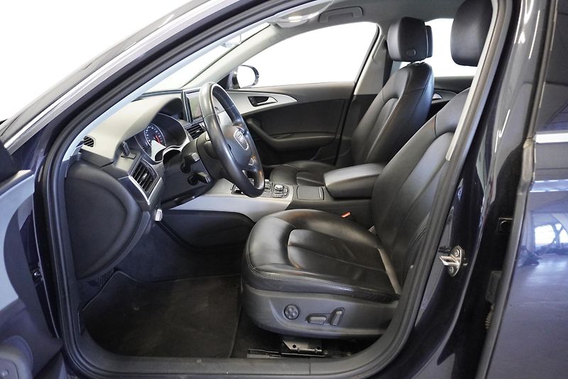 Audi A6 2.8 FSi AUTOMAT - fotka 13 z 30