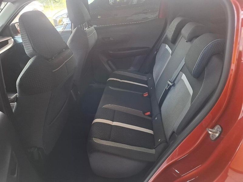 Opel Frontera 1.2Hybid 74KW - fotka 6 z 12