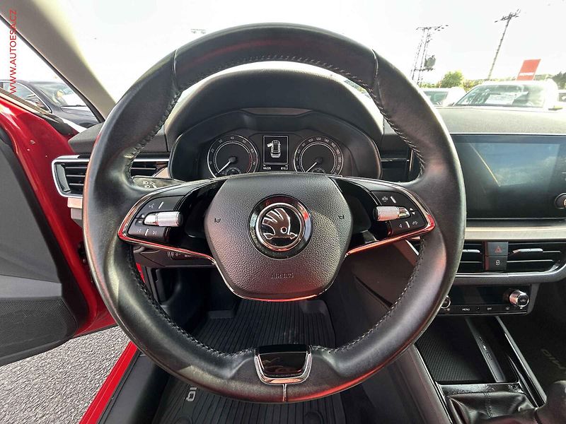 Škoda Kamiq (2020) 1.0 TSi, 2.maj,ČR, Style - fotka 12 z 18
