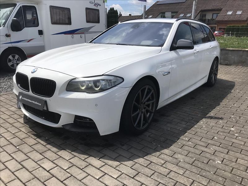 BMW Řada 5 3,0 - fotka 1 z 14