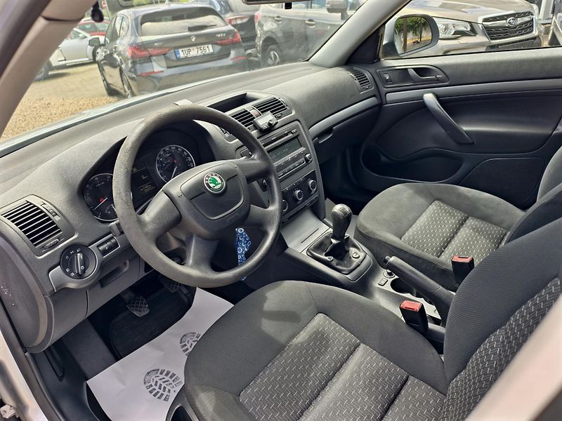 Škoda Octavia 1.4 TSi 90kW, KLIMA, ČR - fotka 7 z 19
