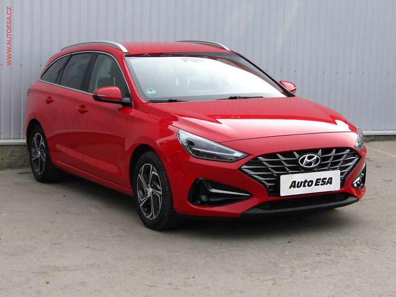 Hyundai i30 (2023) 1.0 T-GDi, ČR, AC, tempo - fotografie inzerátu