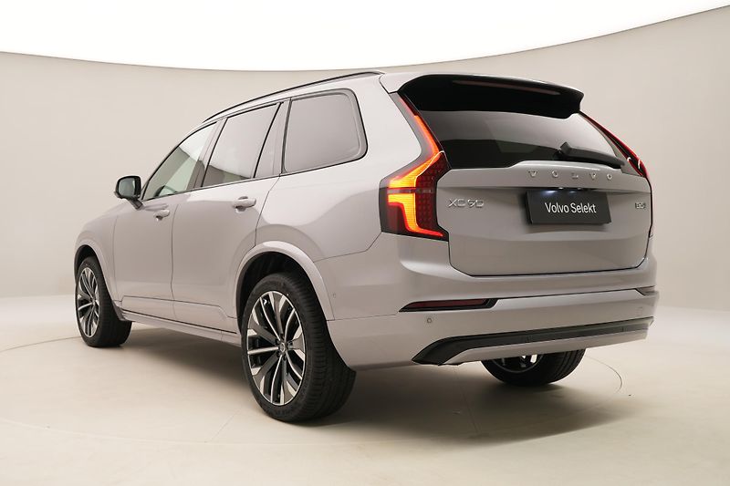Volvo XC90 B5 AWD DARK ULTRA  REZERVACE - fotka 11 z 66