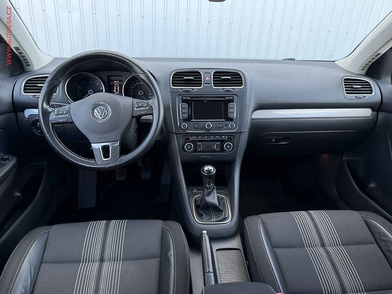 Volkswagen Golf (2012) 1.2 TSi, Match, park. čidla - fotka 8 z 16