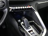 Peugeot 5008 1,5 HDi 96kW AT Allure PANO.7m - náhled 21