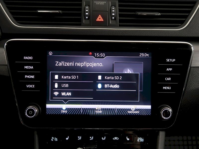 Škoda Superb (2018) STYLE 2.0TDI 140KW DSG CANTON - fotka 25 z 42